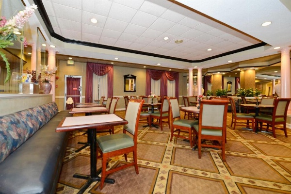 Americas Best Value Inn Baltimore image 15